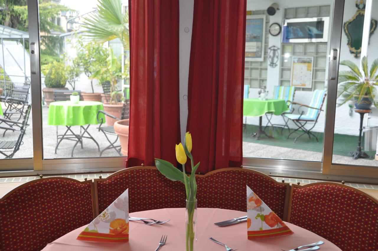 Apart Hotel Stadtgarten Uberlingen Buitenkant foto